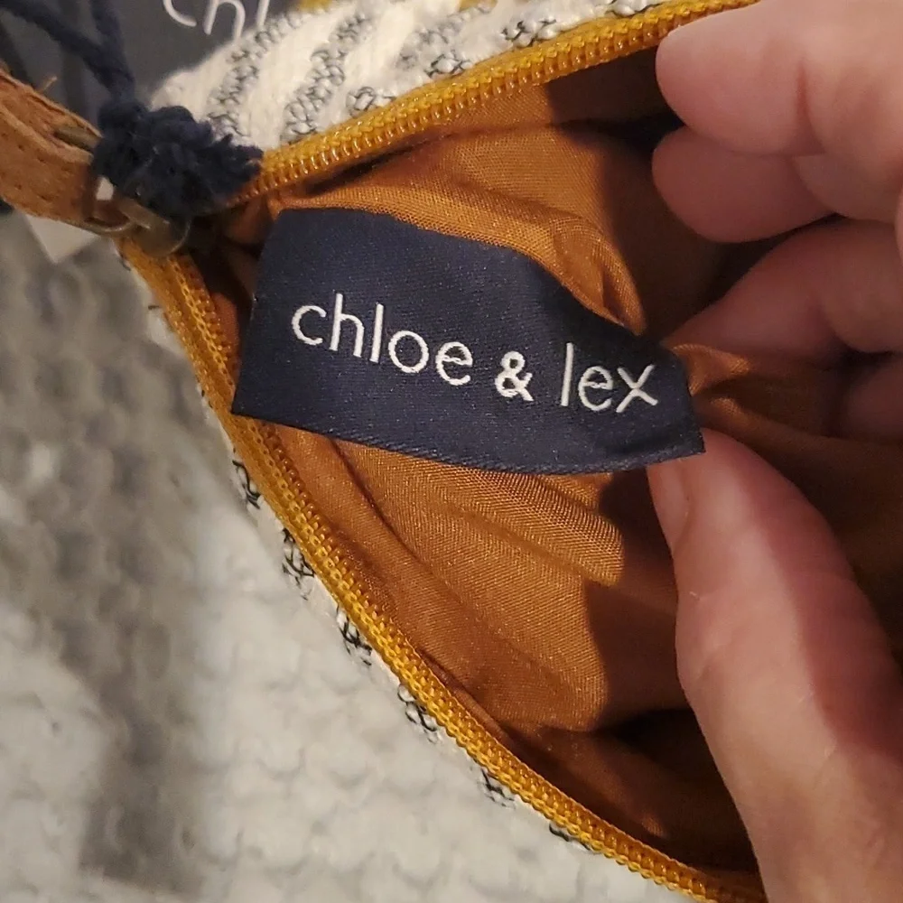 NWT Chloe & Lex Wristlet (#17)